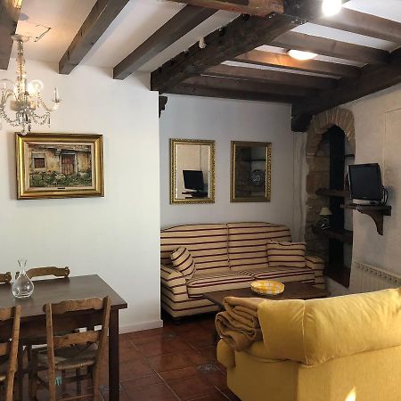 Posada La Casona De Ucieda エクステリア 写真