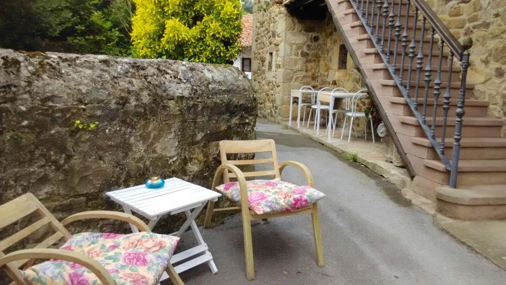 Posada La Casona De Ucieda エクステリア 写真