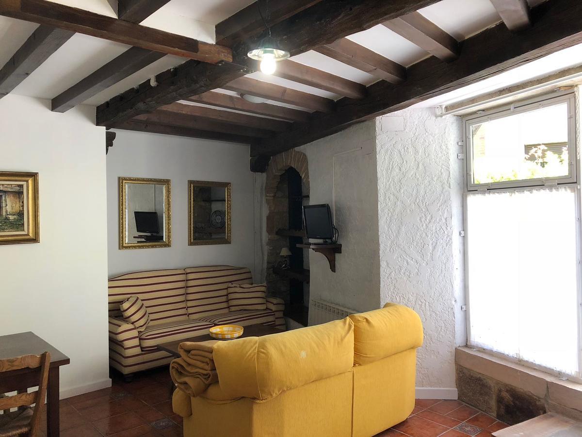 Posada La Casona De Ucieda エクステリア 写真